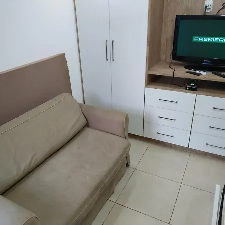 Aluguel De Flats Condominio Bangalo Em Cabo Frio - Bloco 4 Apt 103-3